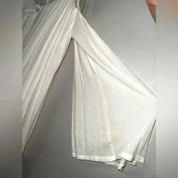 *NWT* Sage Brand Cold Shoulder Mini Dress in Cream Size Medium - Picture 4 of 5